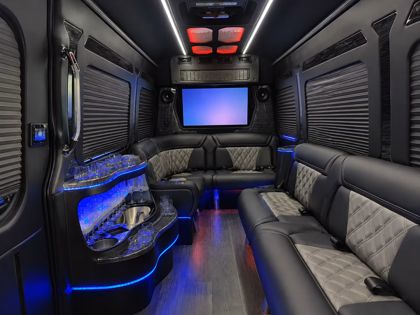 federal agency training and conference shuttle service in little rock
