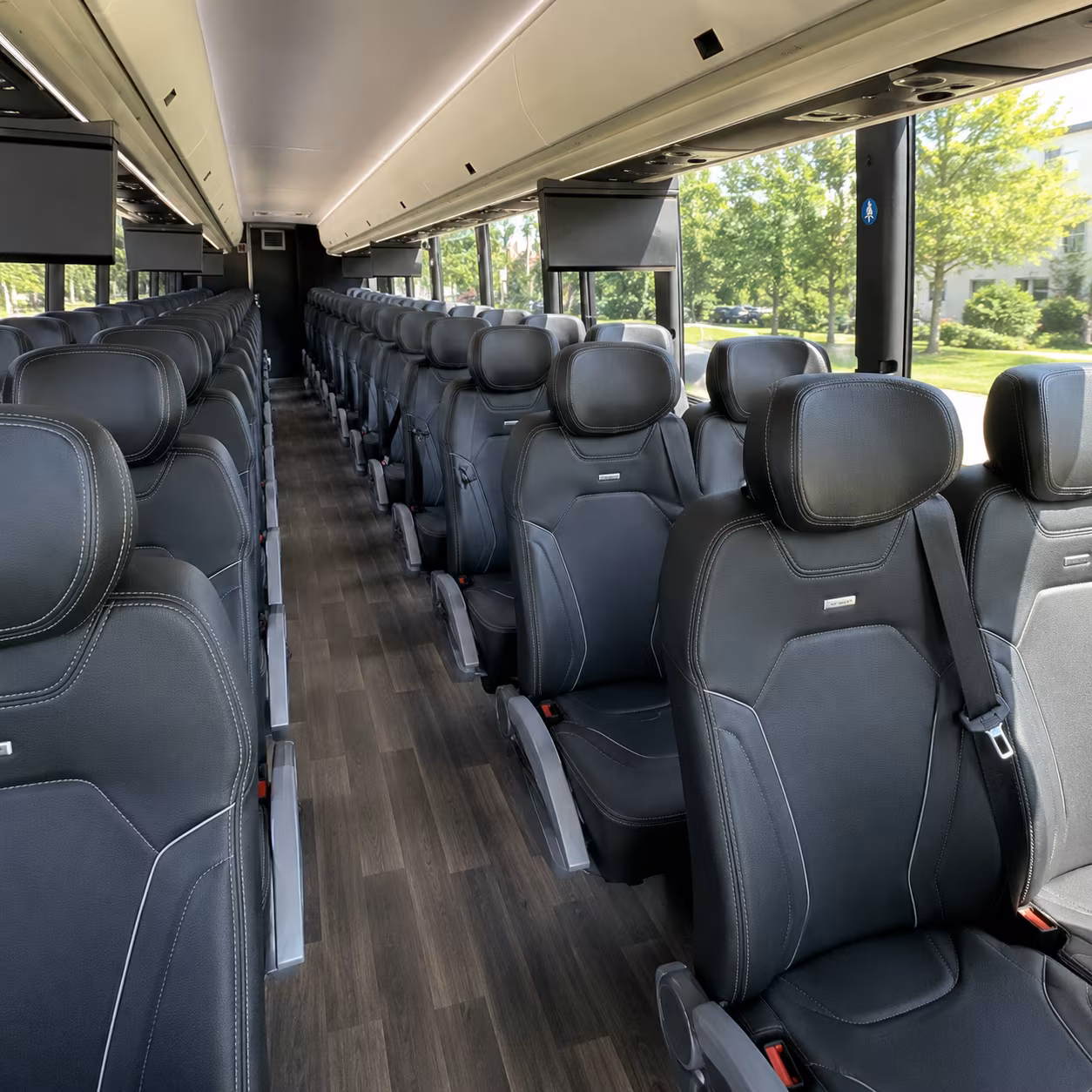 little rock charter bus hero 2